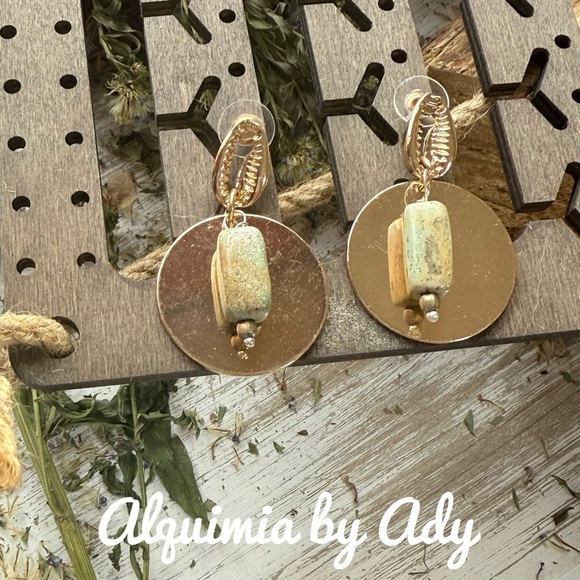 Gold statement earrings with larimar - Picture 1 of 5